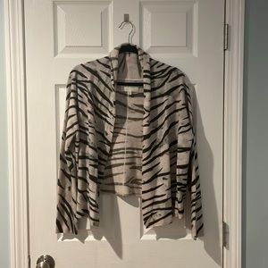 EUC size Small Brochu Walker 100% cashmere sweater in zebra print